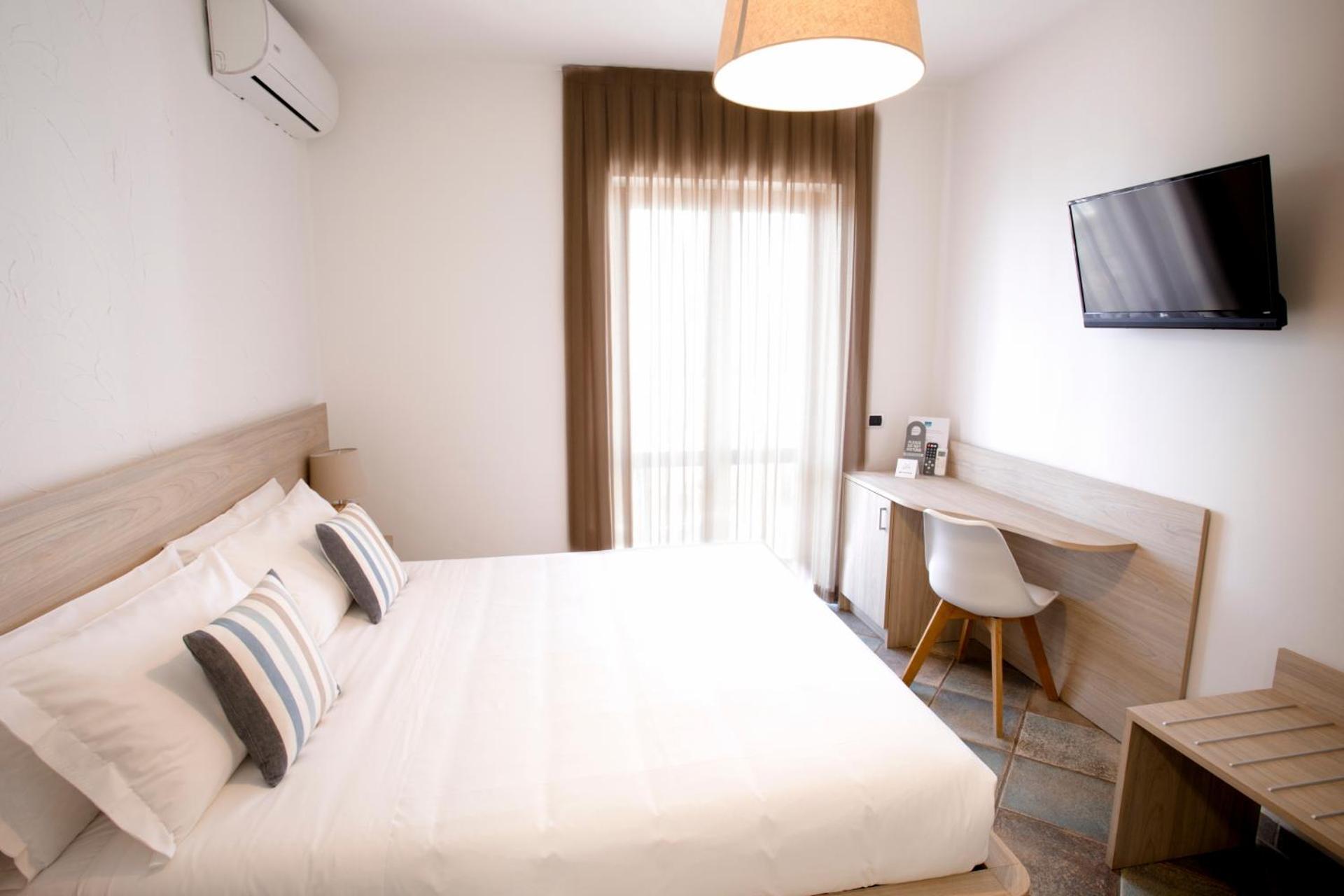 Hotel Corallo Santa Maria al Bagno Oda fotoğraf